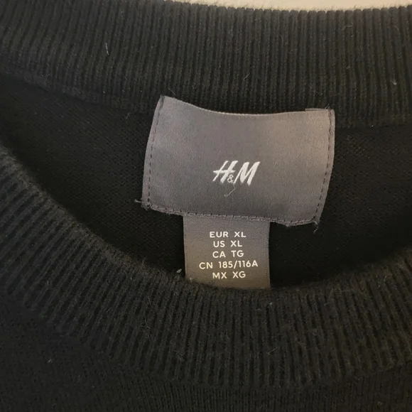 H&M Black Crewneck Sweater Classic Knit - Picture 2 of 3